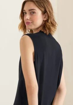 Armellose Bluse Mit Ruschen