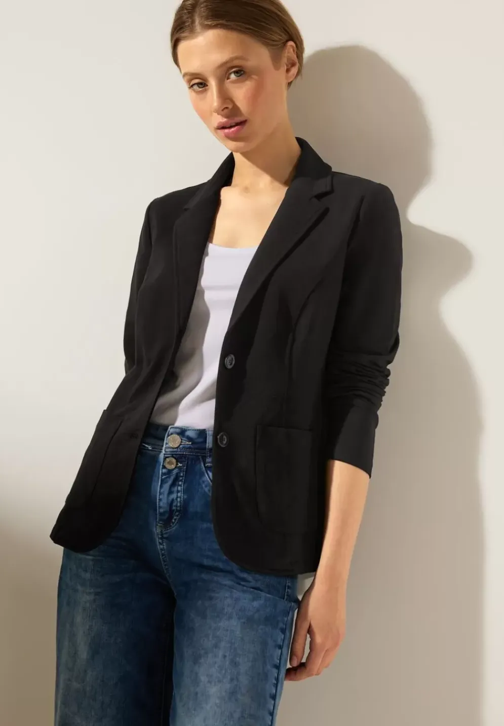 Basic Blazer