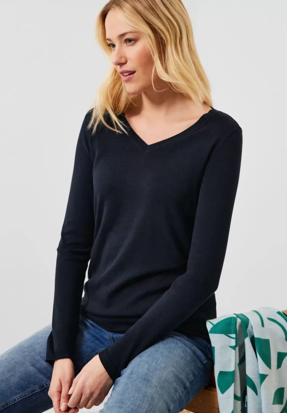 Basic Pullover