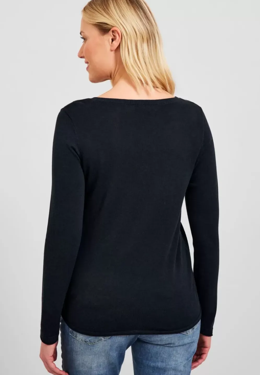 Basic Pullover