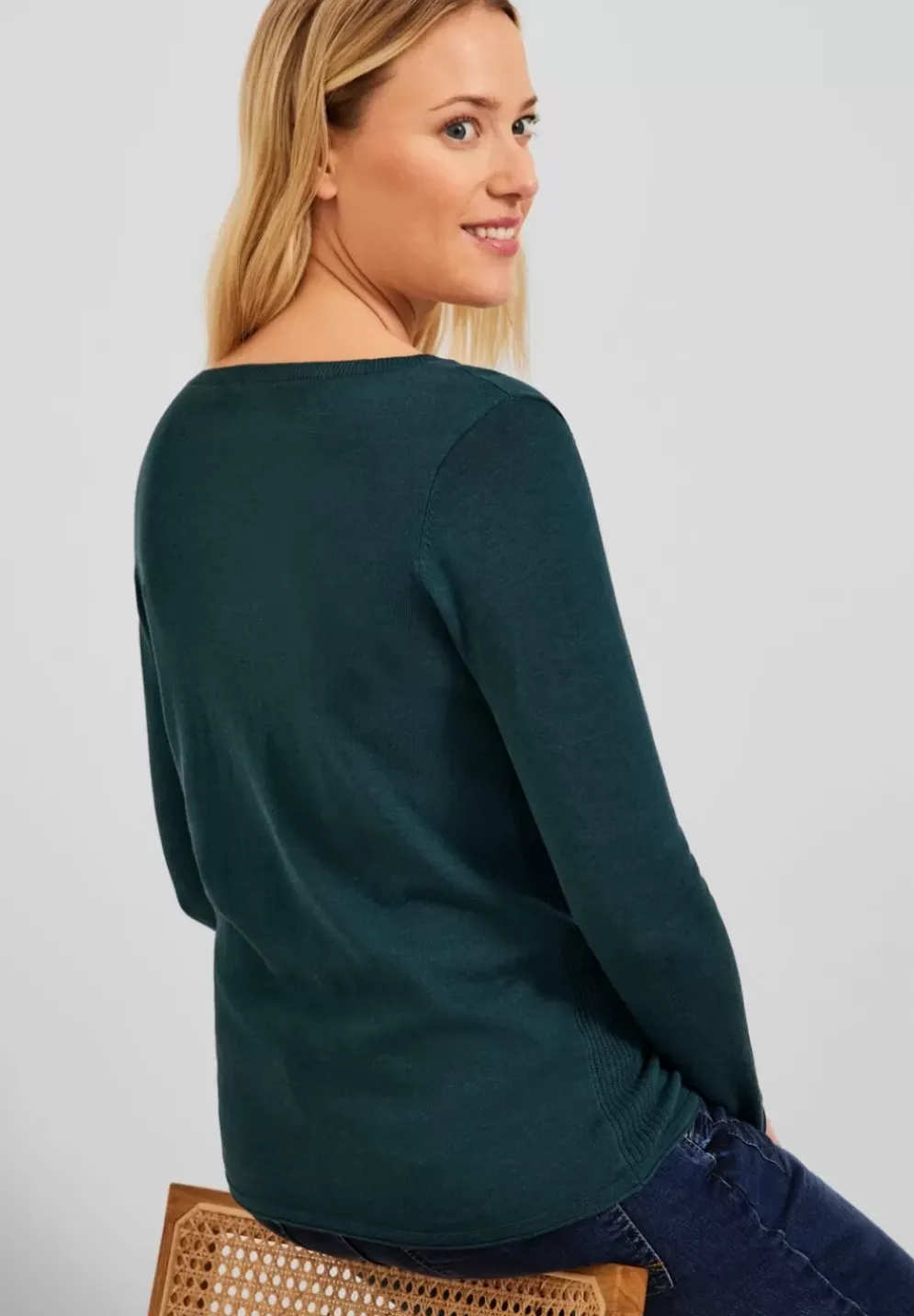 Basic Pullover