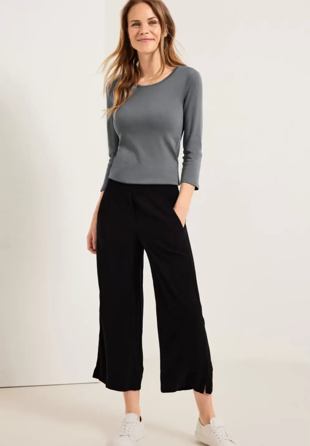 Basic Shirt Mit Rundhals