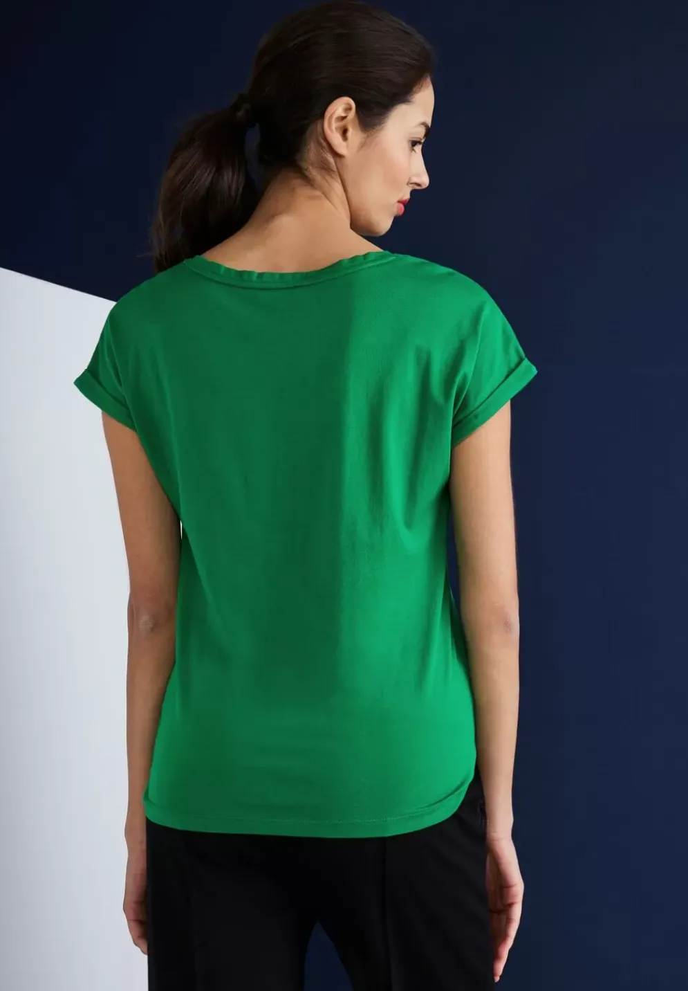 Basic Shirt Mit Steinchen