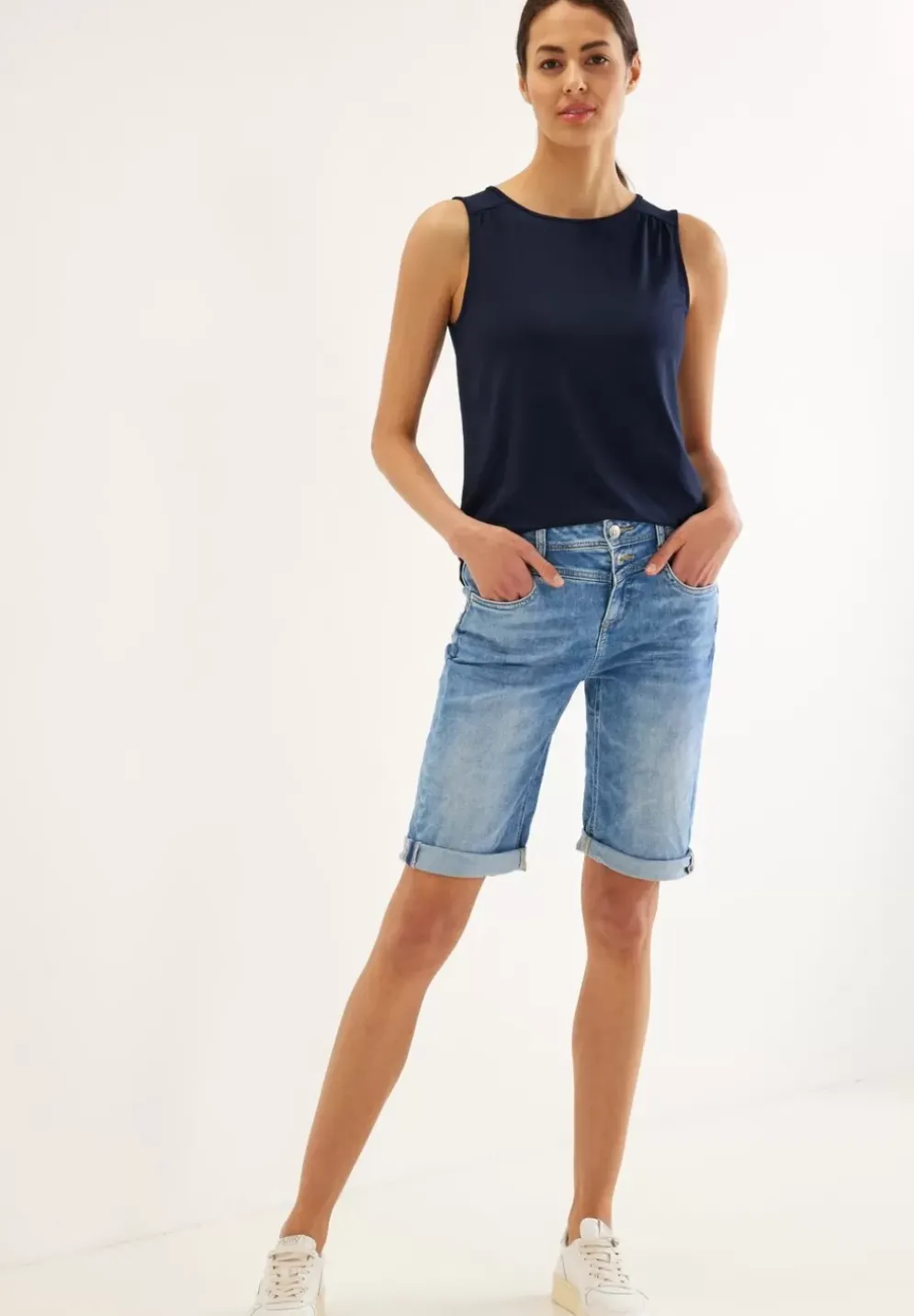 Basic Top In Unifarbe