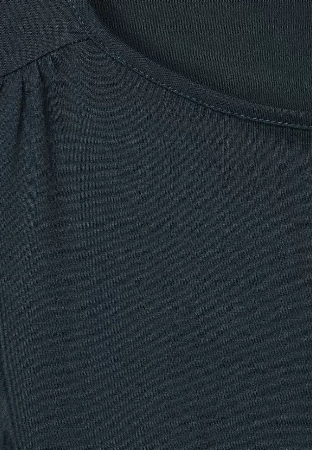 Basic Top In Unifarbe
