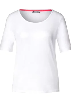 Basic T-Shirt