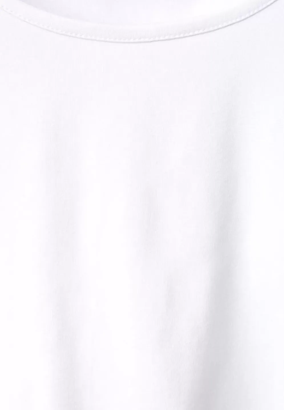 Basic T-Shirt