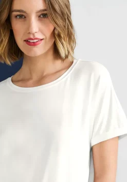 Basic T-Shirt