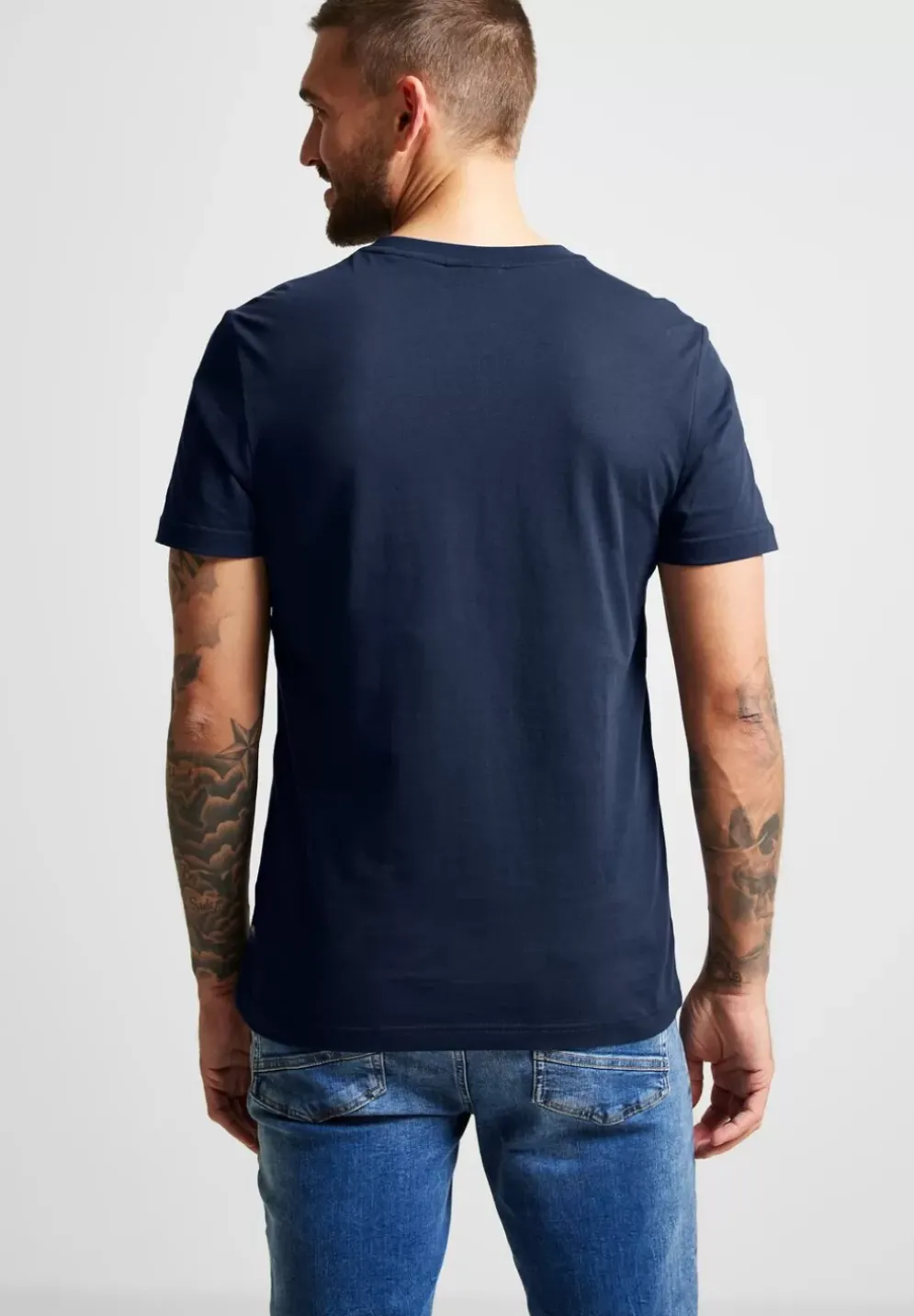 Basic T-Shirt In Unifarbe