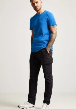 Basic T-Shirt In Unifarbe