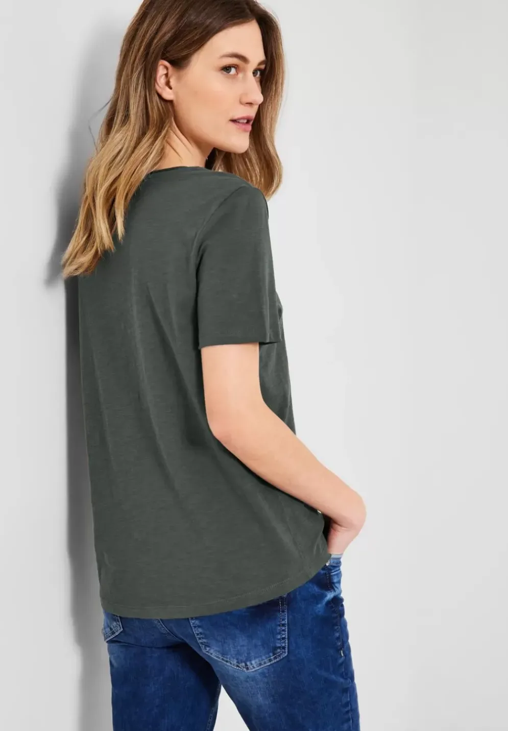 Basic T-Shirt In Unifarbe