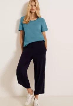 Basic T-Shirt In Unifarbe