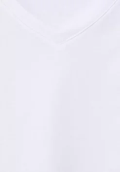 Basic V-Neck T-Shirt