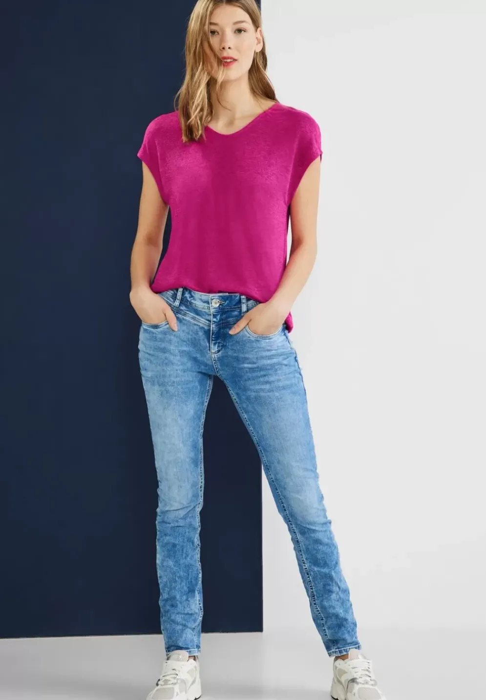 Basicshirt In Leinenlook
