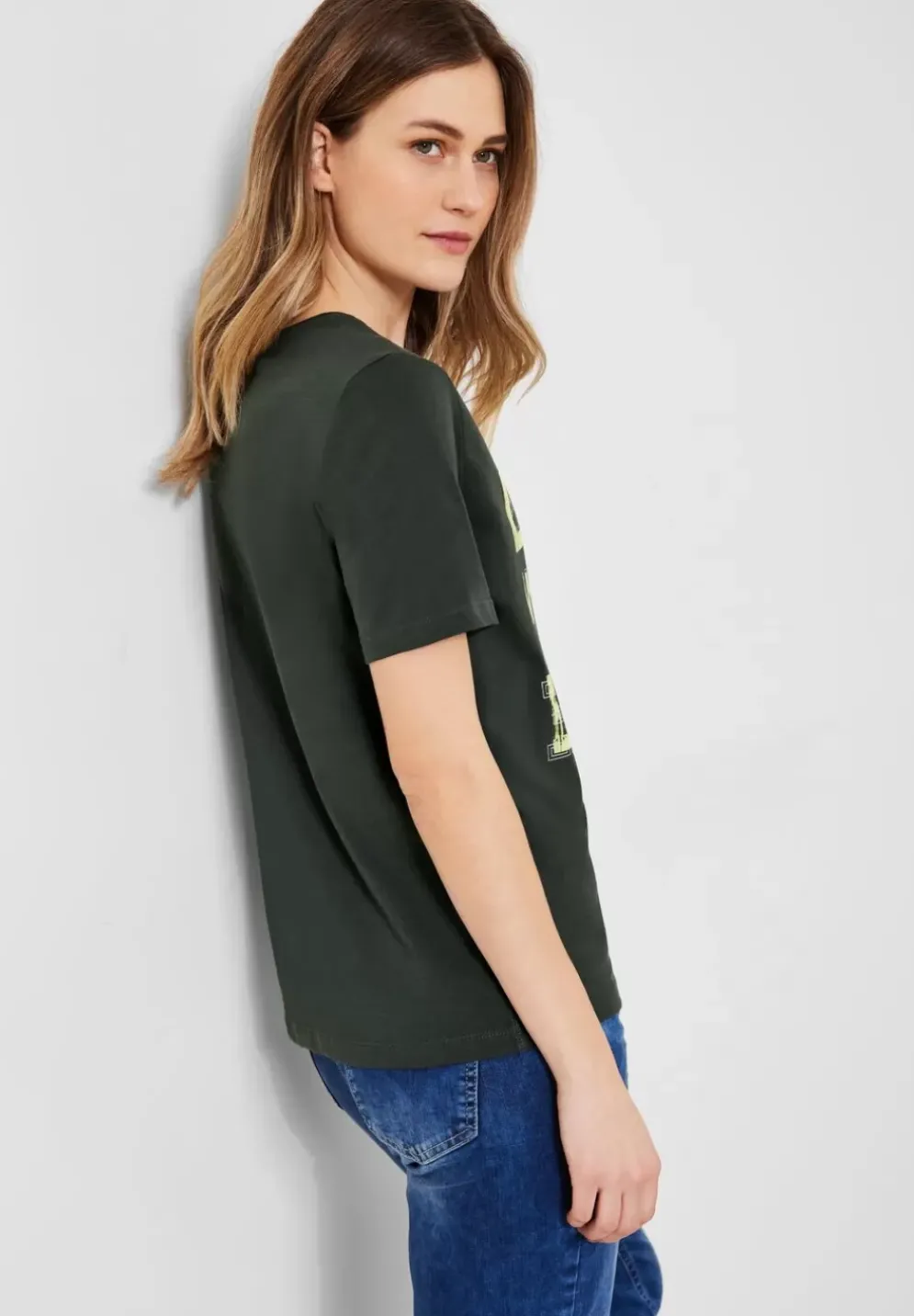 Basicshirt Mit Frontprint