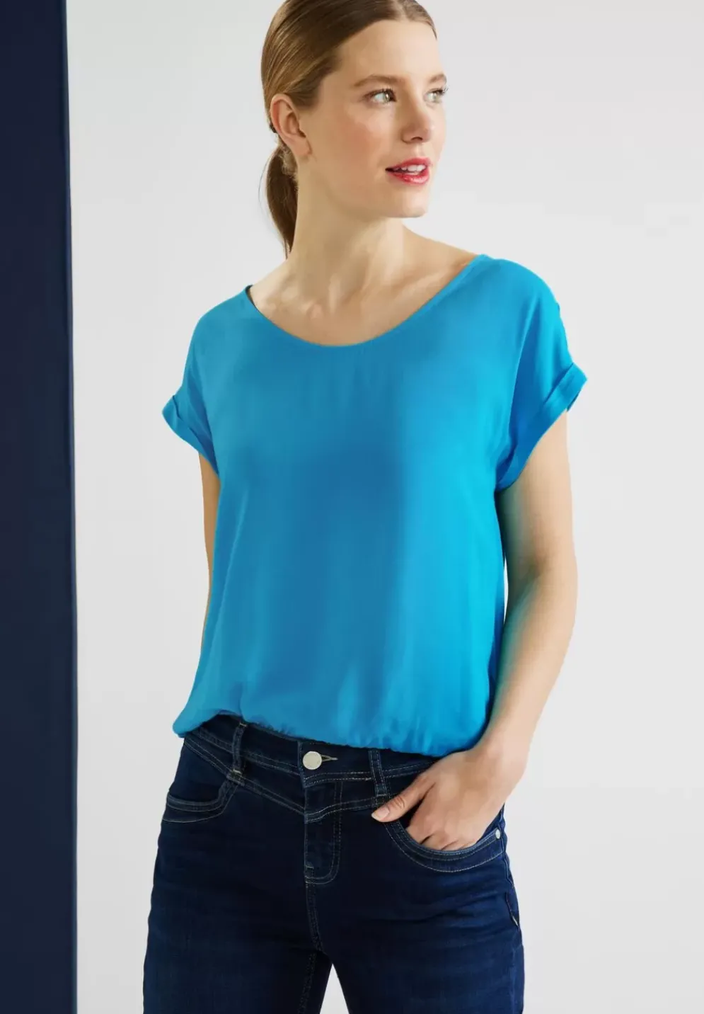 Bluse Mit Elastiksaum
