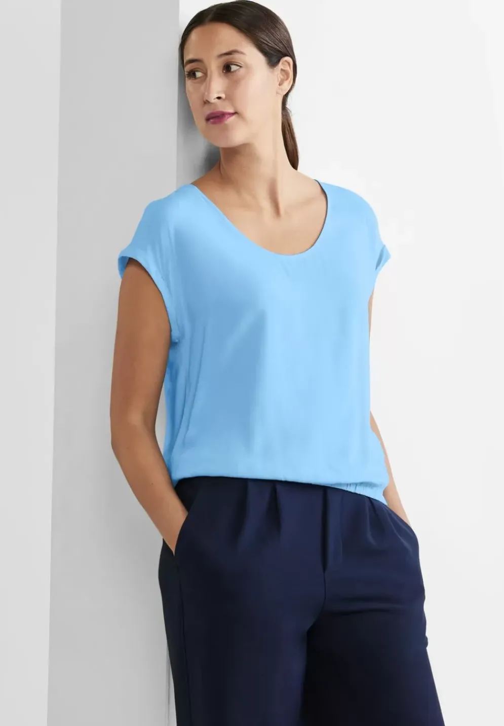Bluse Mit Elastiksaum