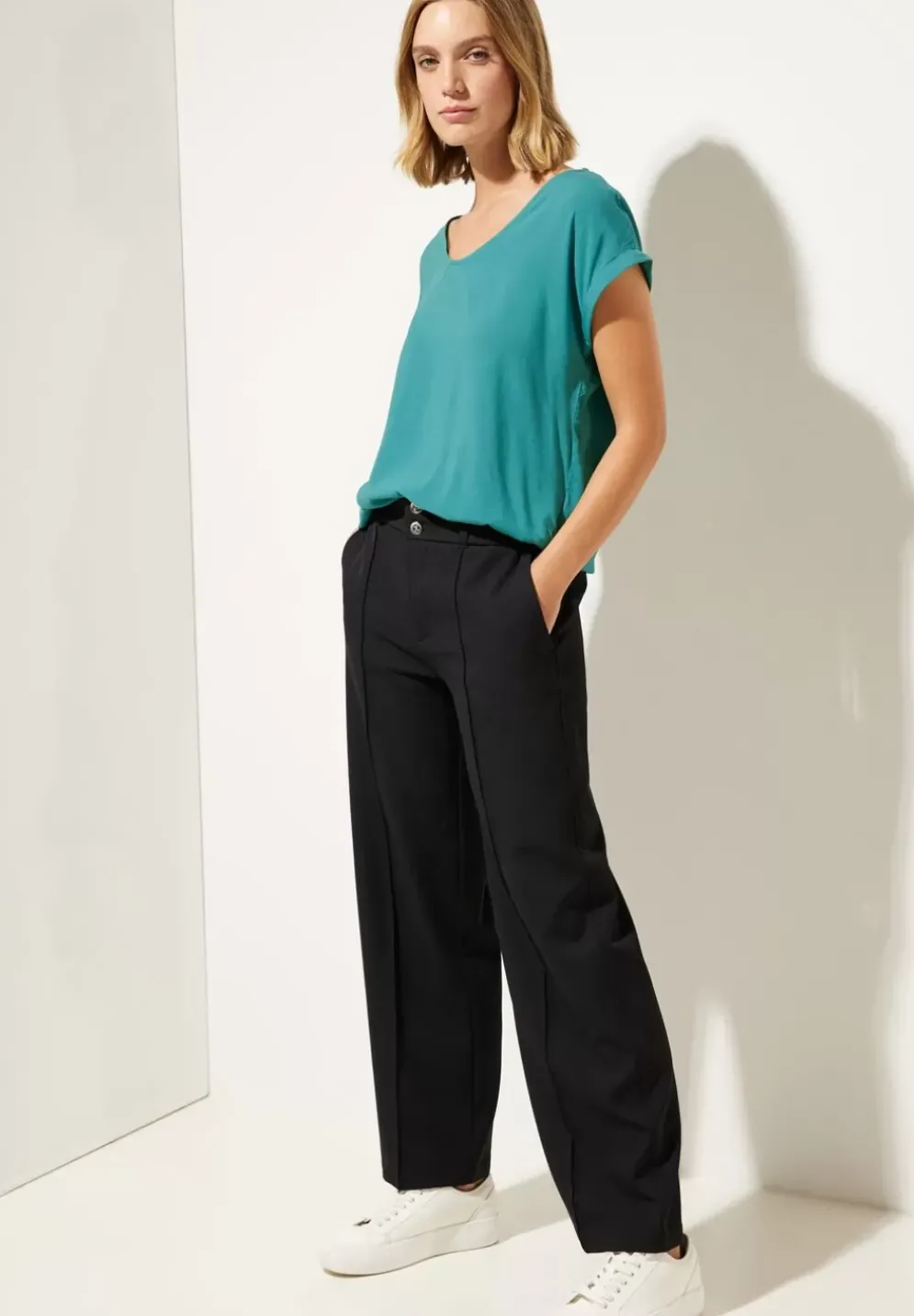 Bluse Mit Elastiksaum