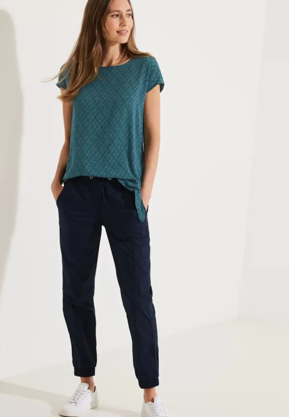 Bluse Mit Knotendetail