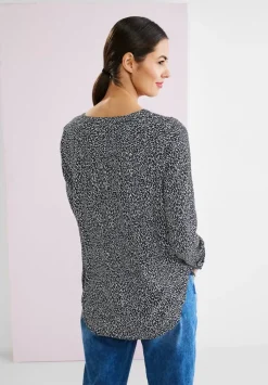 Bluse Mit Kurzer Knopfleiste