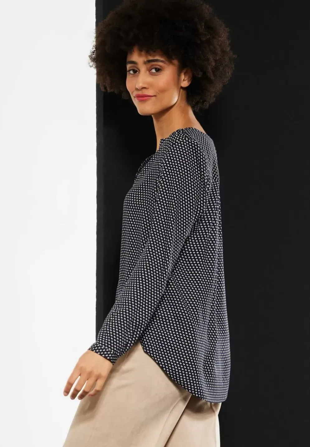 Bluse Mit Minimalmuster