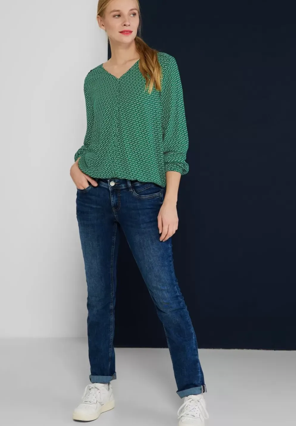 Bluse Mit Minimalmuster