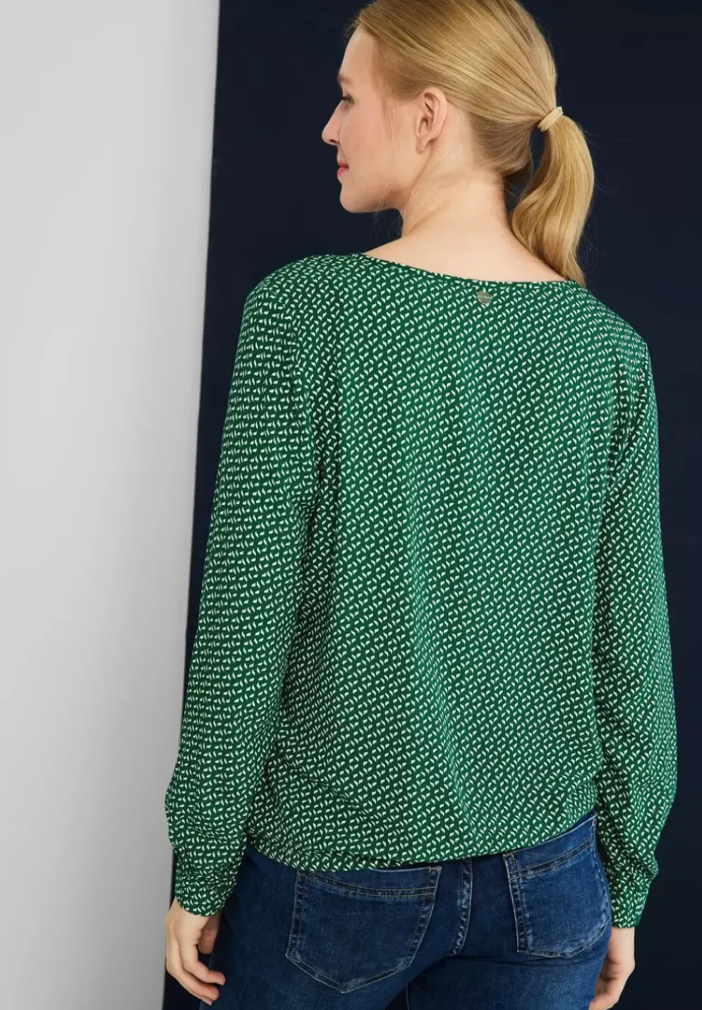 Bluse Mit Minimalmuster