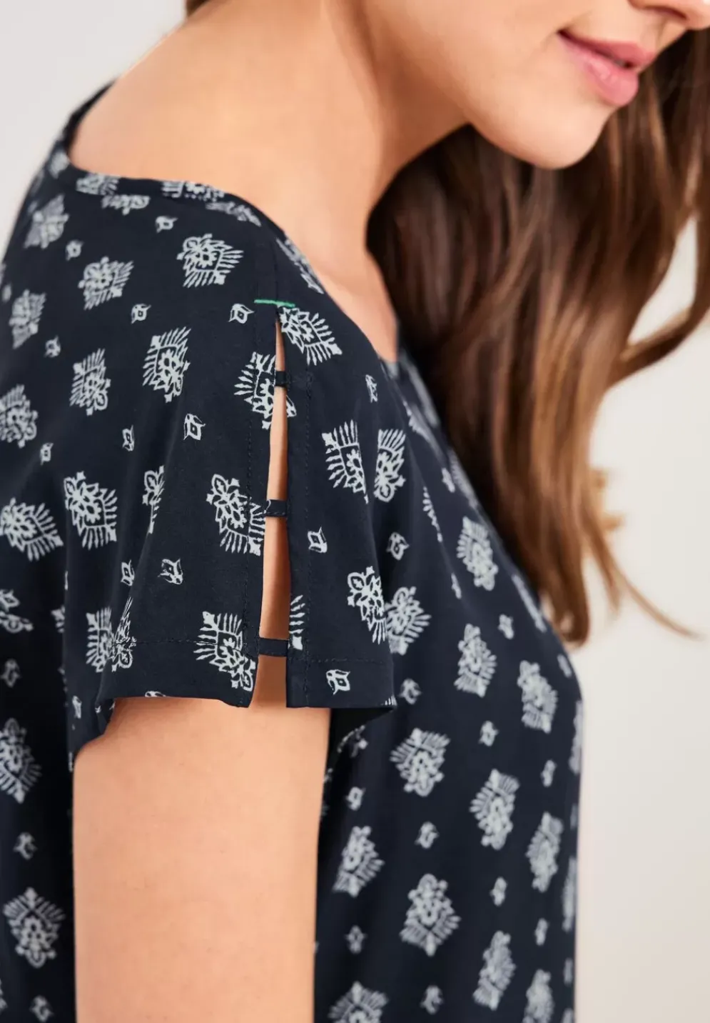 Bluse Mit Minimalprint