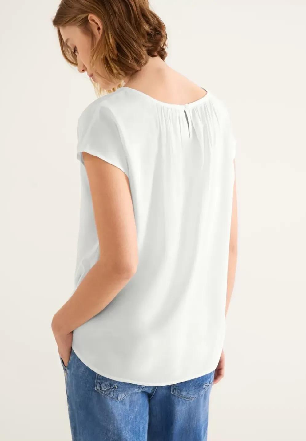 Bluse Mit Raffungen