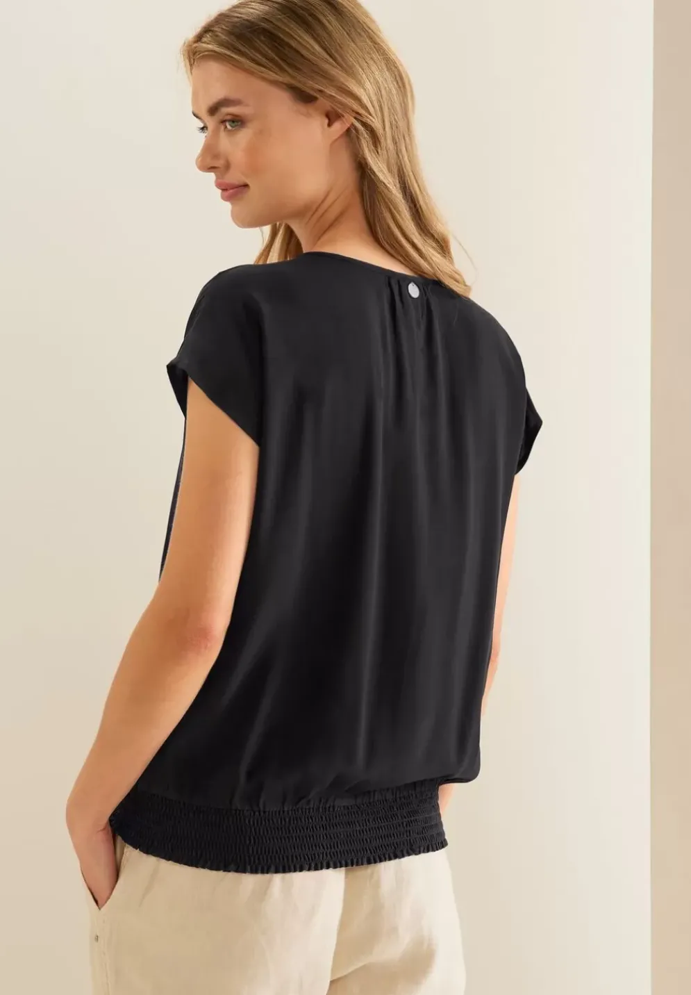 Blusenshirt Mit Smokdetail