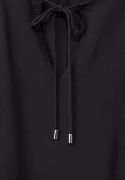 Blusenshirt Mit Smokdetail