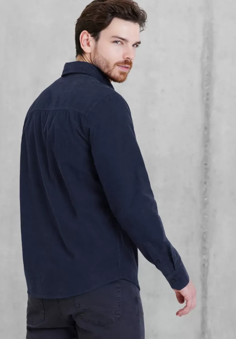 Button-Down Cordhemd
