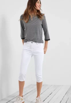 Capri Slim Fit Jeans