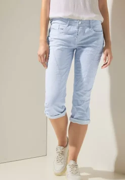 Casual Fit 3/4 Jeans