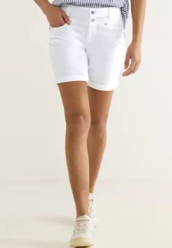 Casual Fit Bermuda
