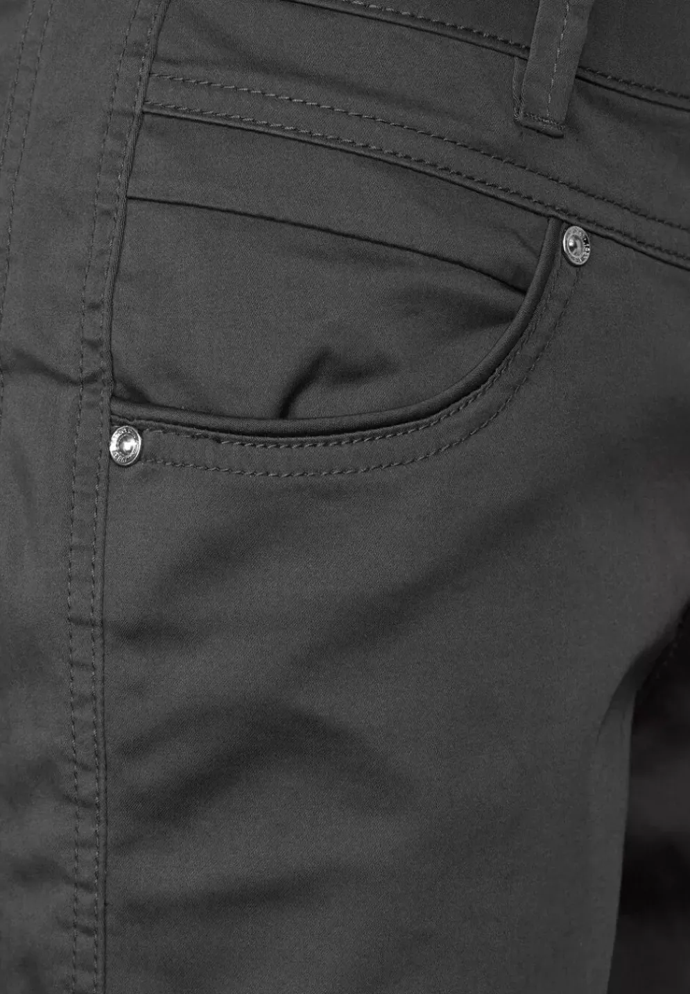 Casual Fit Bermuda
