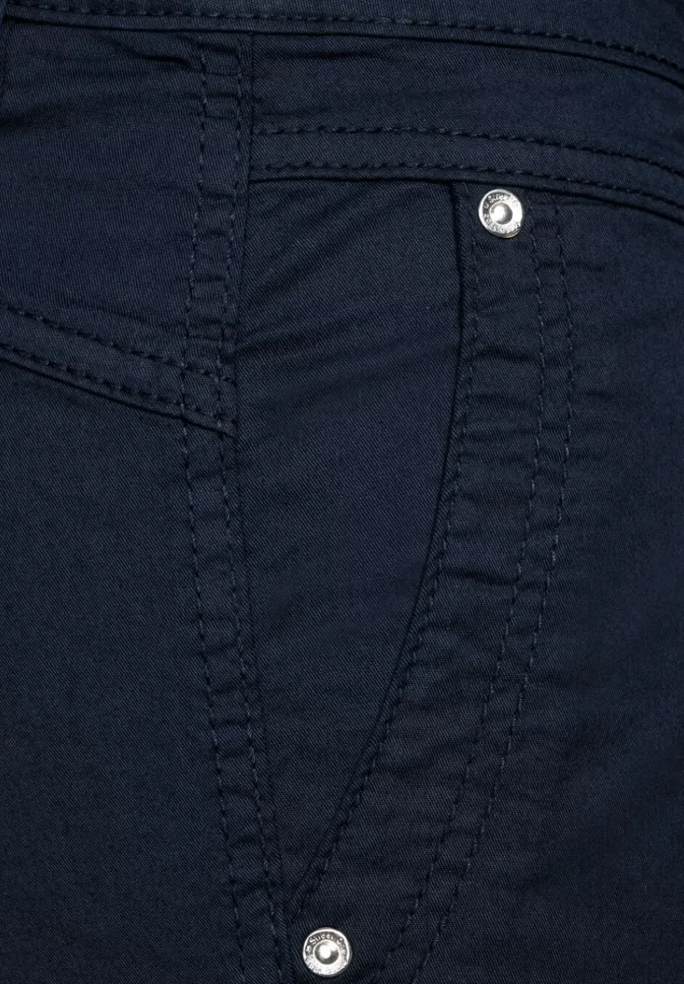 Casual Fit Bermuda