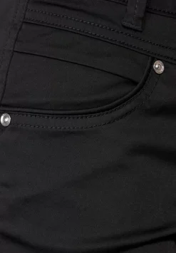 Casual Fit Bermuda