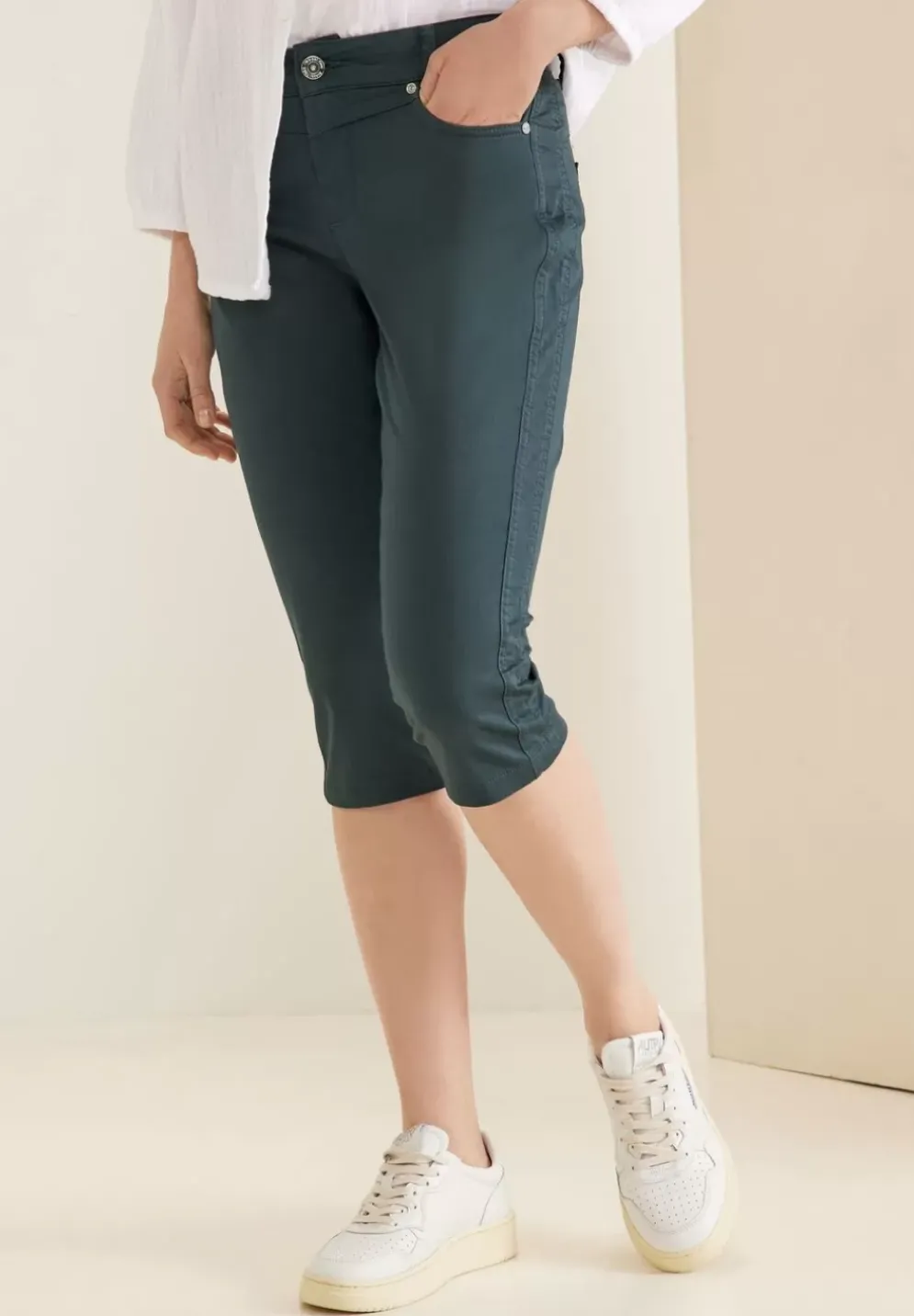 Casual Fit Caprihose