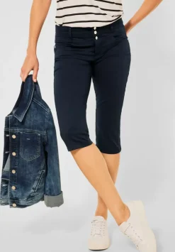 Casual Fit Caprihose