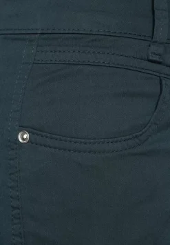 Casual Fit Caprihose