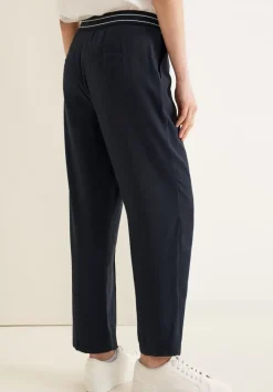 Casual Fit Chinohose