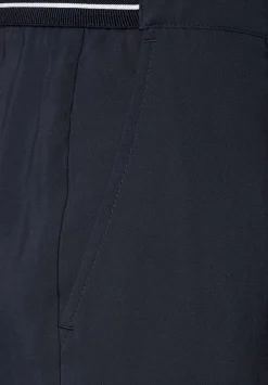 Casual Fit Chinohose