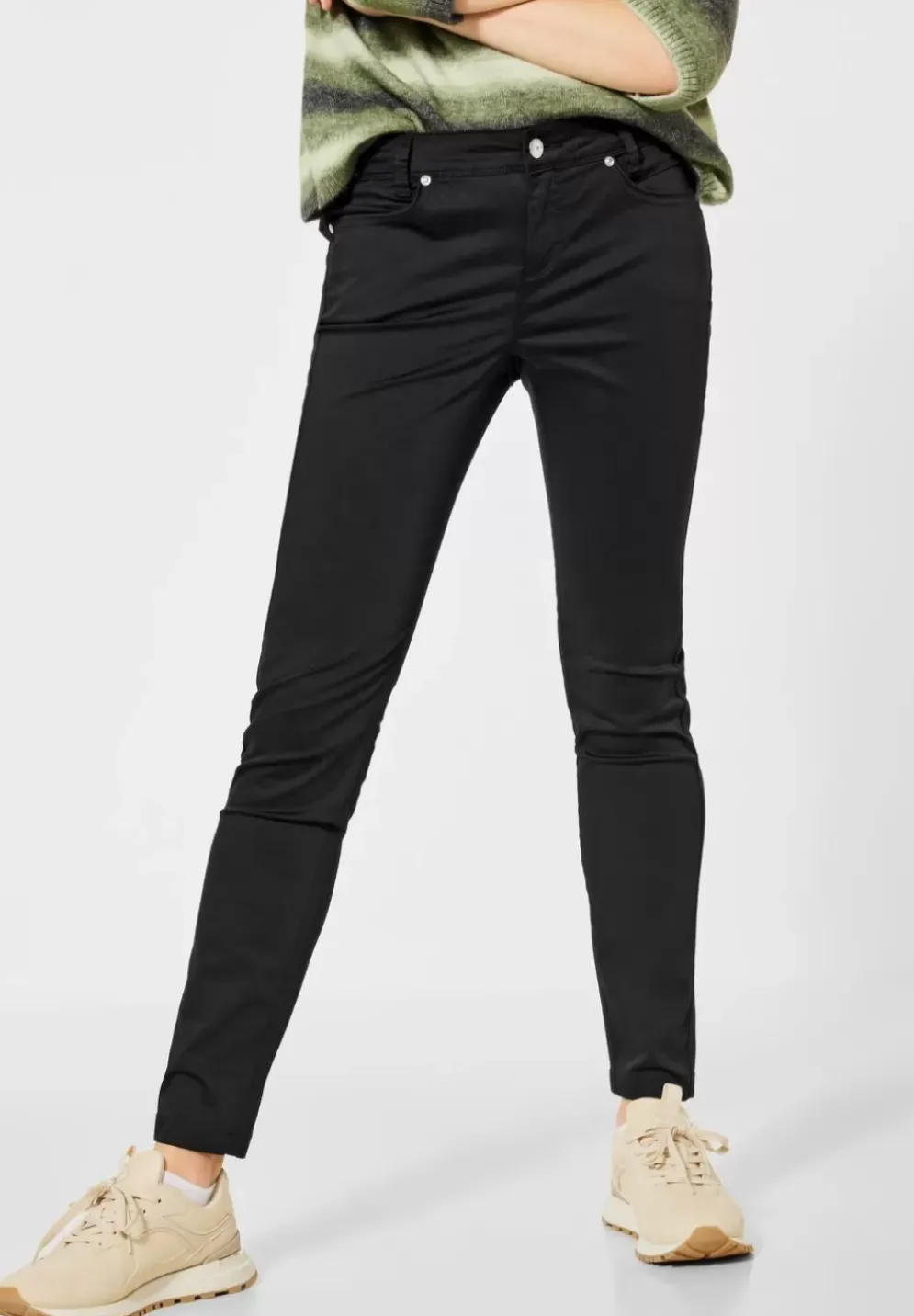 Casual Fit Denim