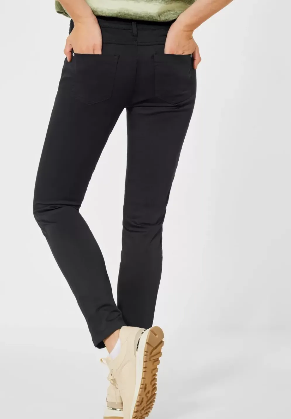 Casual Fit Denim