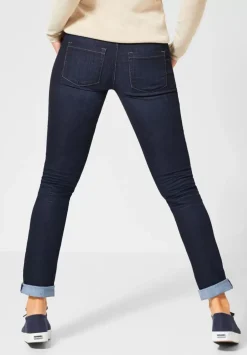Casual Fit Denim