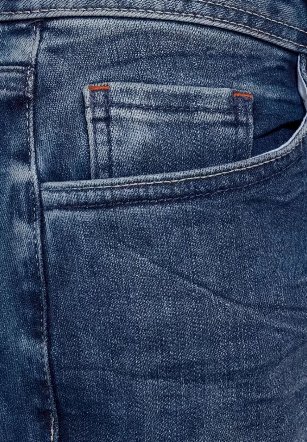 Casual Fit Denim