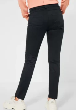 Casual Fit Hose