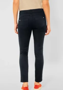 Casual Fit Hose