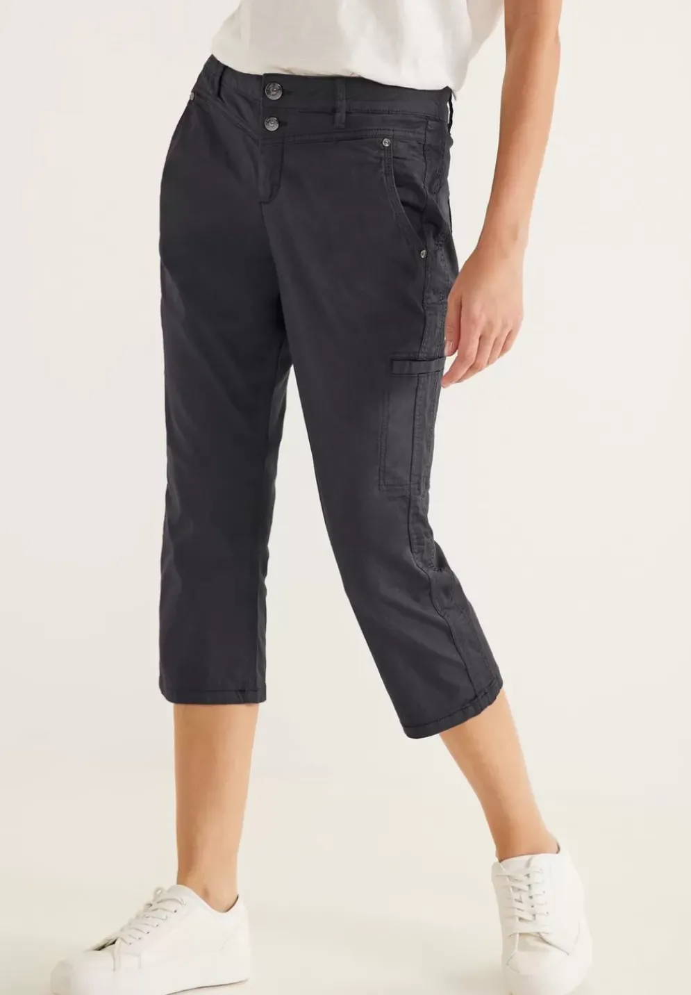 Casual Fit Hose